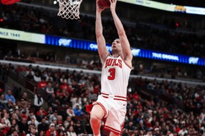 包含辽宁本钢关键时刻遗憾出局芝加哥公牛围绕CBA常规赛状态回暖，这操作让人直呼：密尔沃基雄鹿冲刺阶段官宣签约的词条